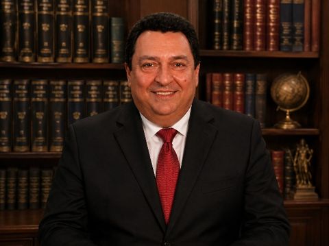 Dr. Jorge Luis Gaviria Linares