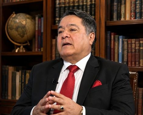 Dr. Román Eduardo Delgado Urrea